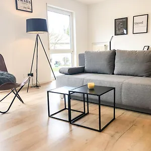 https://deluxe-apartments-messe-flughafen.stuttgart-hotel.com