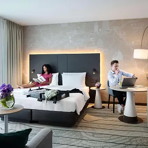 https://hyatt-place-frankfurt-airport.hotelsheidelberg.net