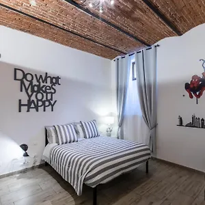 https://mf-home-landino-1-design-apt.it-tuscanyhotel.com
