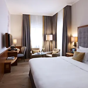 Отель Platzl