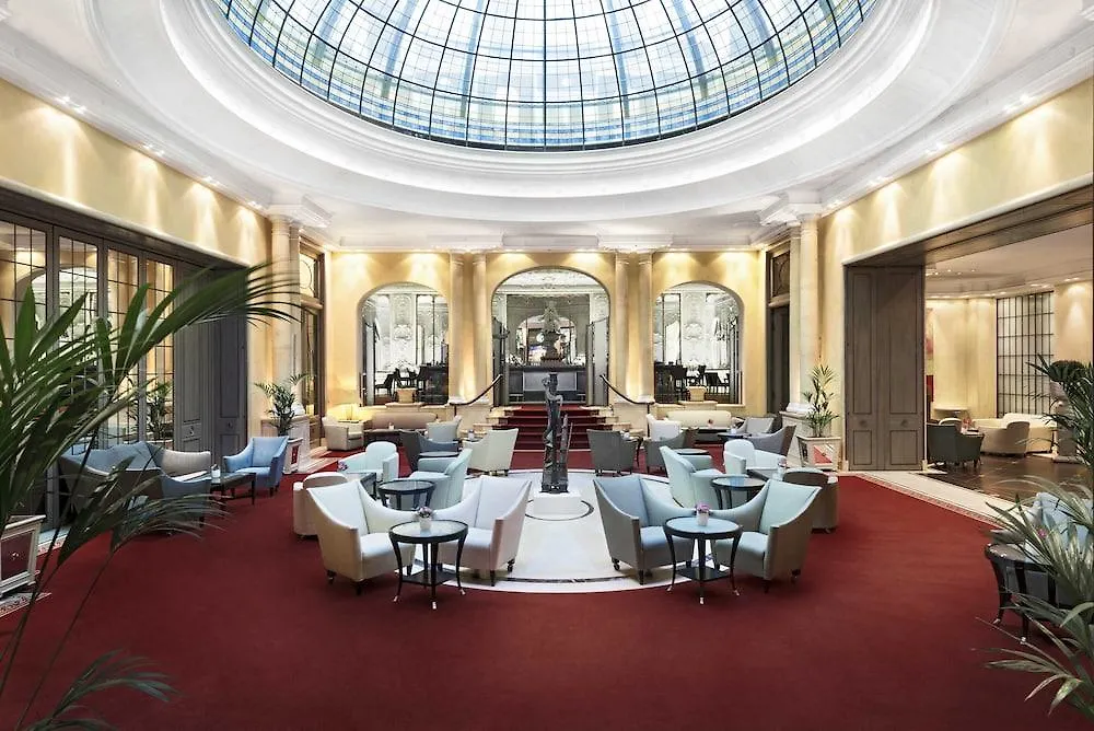 Hotel Bayerischer Hof München 5*,