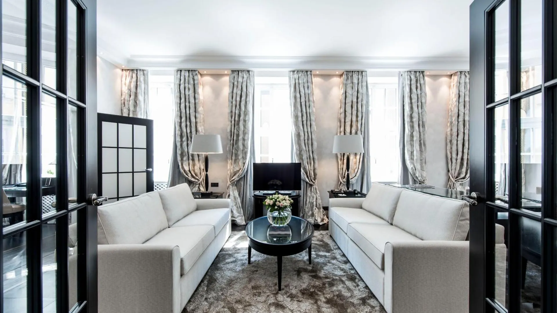 Hotel Bayerischer Hof München 5*,