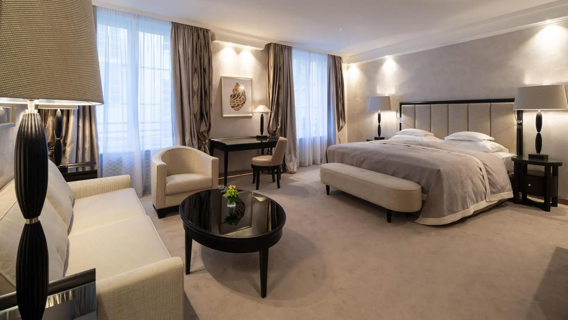 Hotel Bayerischer Hof Мюнхен